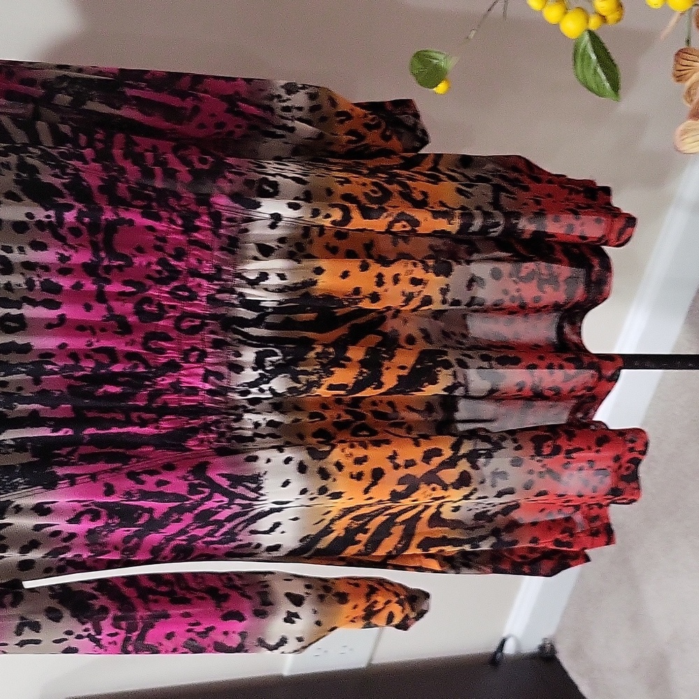 Multiples Top Ombre Animal Print Sheer Mesh Artsy Stretch, XL, Exellent conditio - Picture 5 of 6